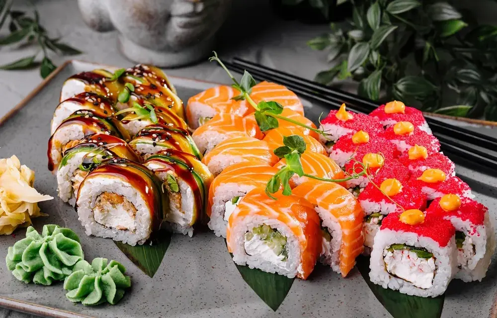 Z czym sushi? Sosy, dodatki, napoje i błędy.
