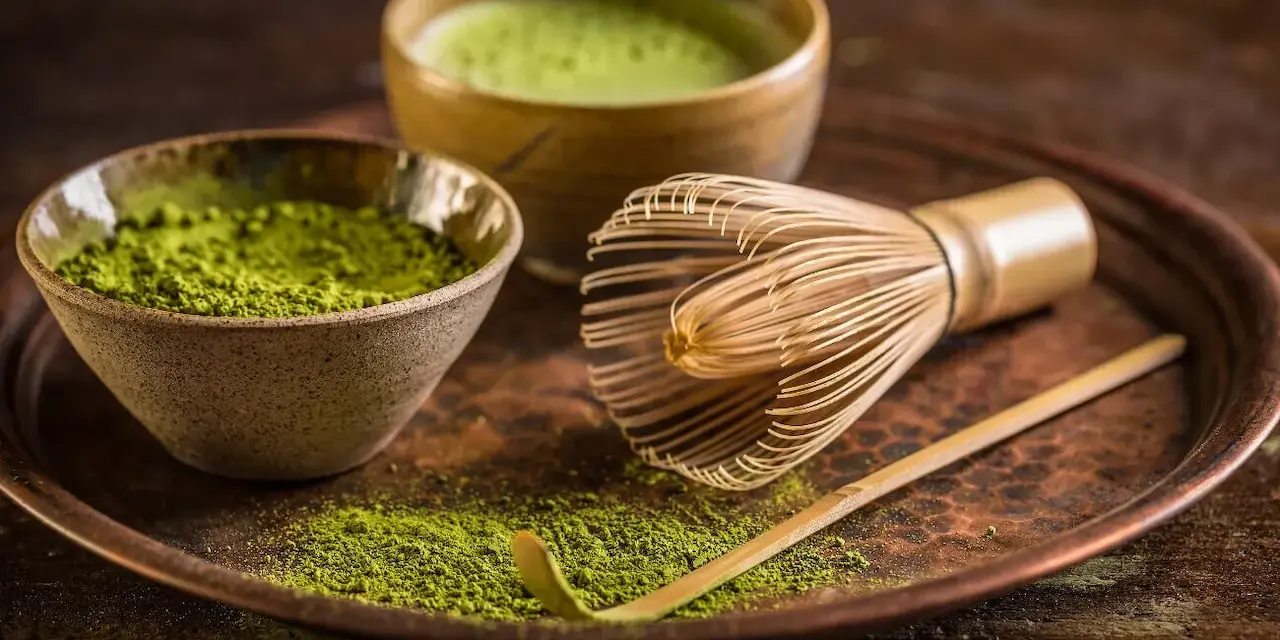Matcha: Jak pić idealnie? Sekret smaku i pianki krok po kroku